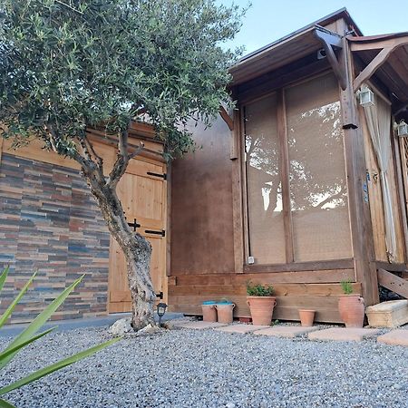 Wooden House At The Mountain-Private Guest House Paranimfoi Bagian luar foto