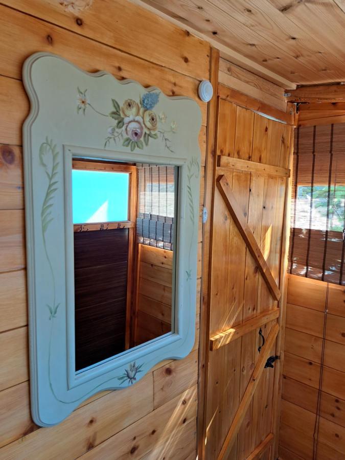 Wooden House At The Mountain-Private Guest House Paranimfoi Bagian luar foto